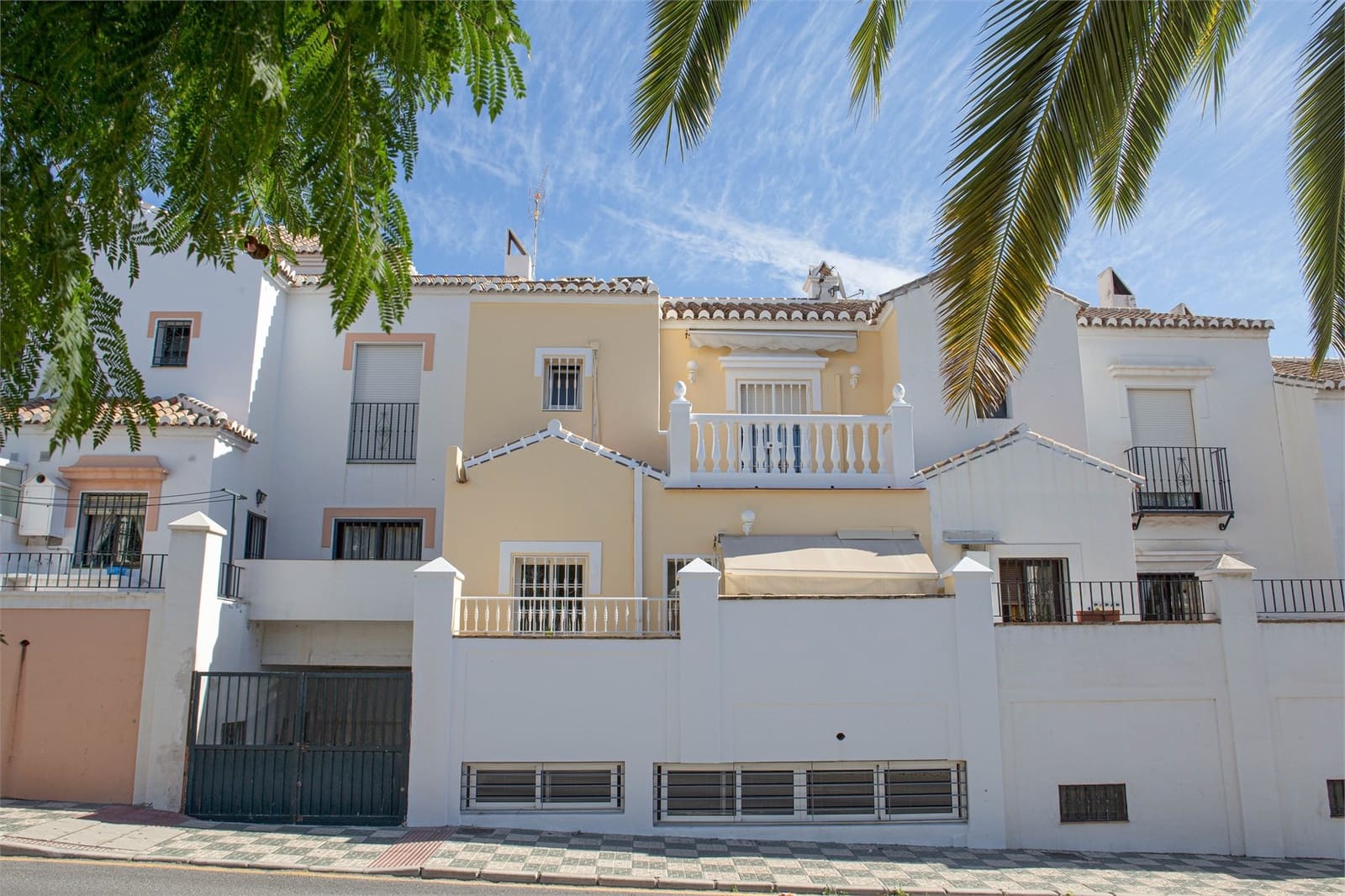 3 sovrum Hus till salu i Nerja med pool - 498 000 € (Ref: 9267542)