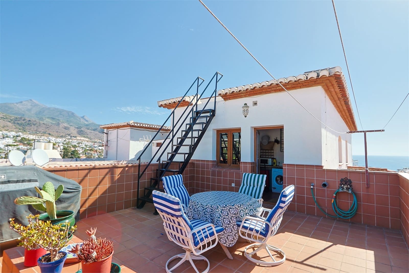 3 chambre Appartement à vendre à Nerja - 699 000 € (Ref: 9298928)