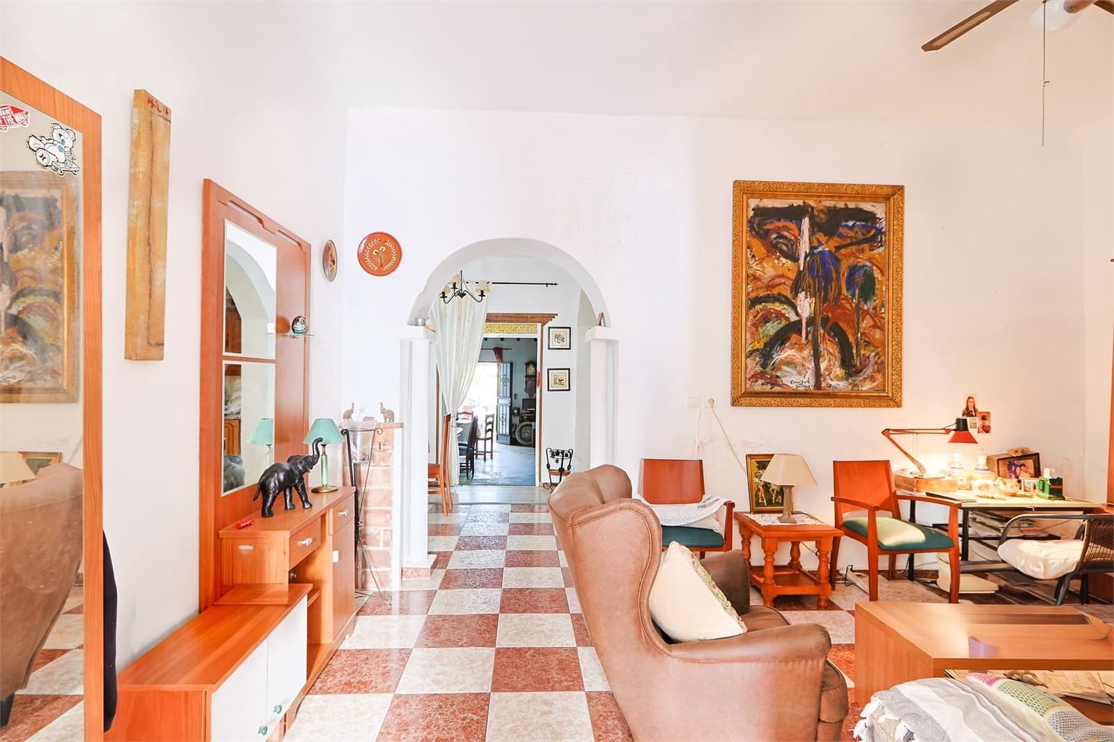 7 soverom Hus til salgs i Maro - € 750 000 (Ref: 9311625)