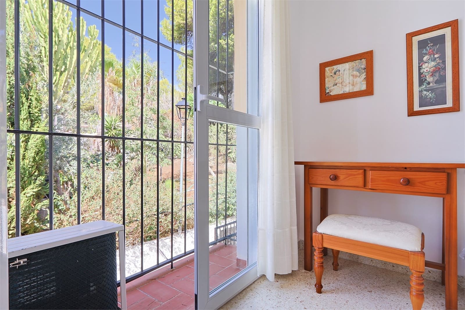 2 slaapkamer Huis te koop in Maro - € 259.000 (Ref: 9311990)