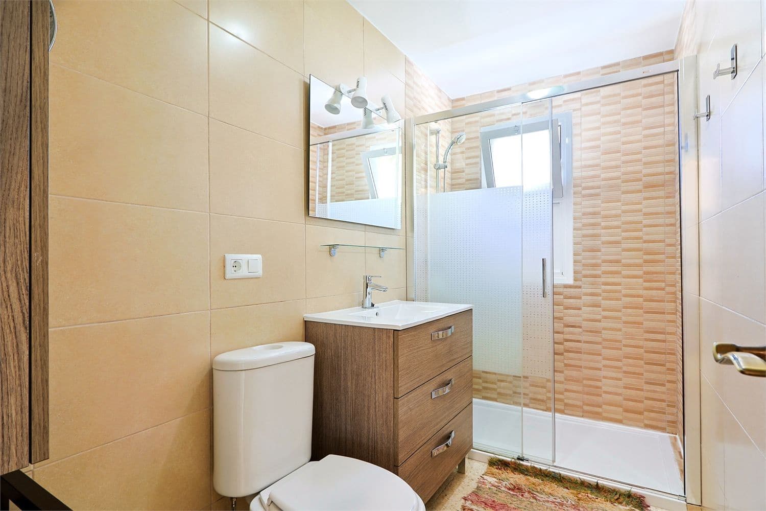 Villetta Bifamiliare in vendita in Maro - 239.000 € (Rif: 9311990)