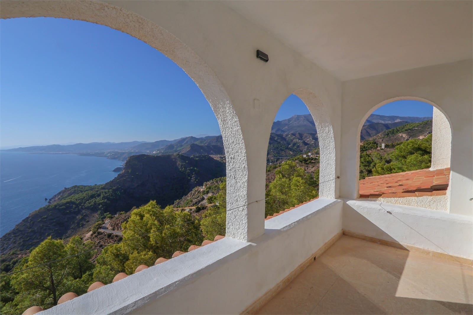 5 camera da letto Appartamento in vendita in La Herradura con piscina garage - 800.000 € (Rif: 9325382)