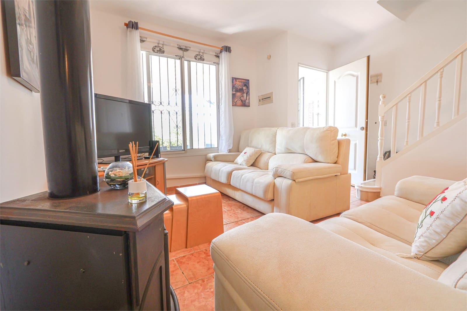 2 slaapkamer Huis te koop in Nerja met zwembad - € 309.900 (Ref: 9325383)