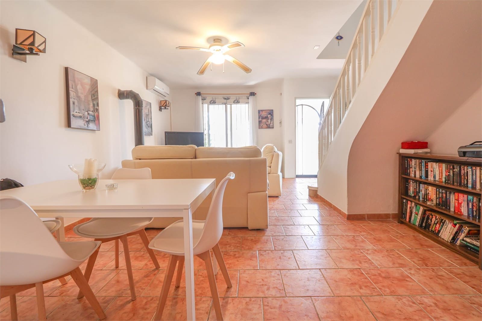 2 slaapkamer Huis te koop in Nerja met zwembad - € 309.900 (Ref: 9325383)