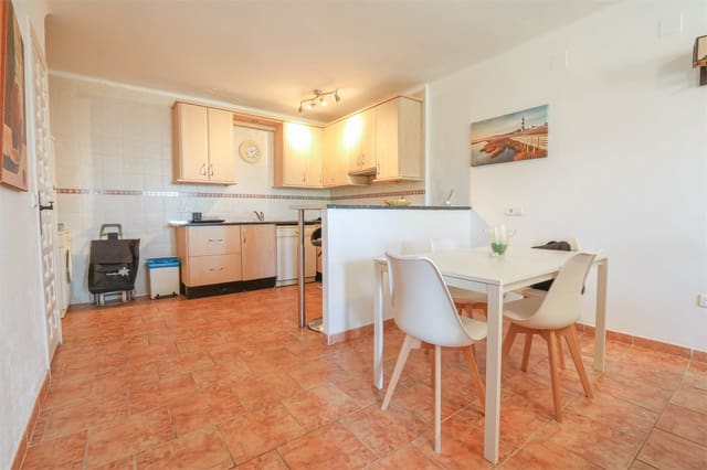 2 soverom Hus til salgs i Nerja med svømmebasseng - € 309 900 (Ref: 9325383)