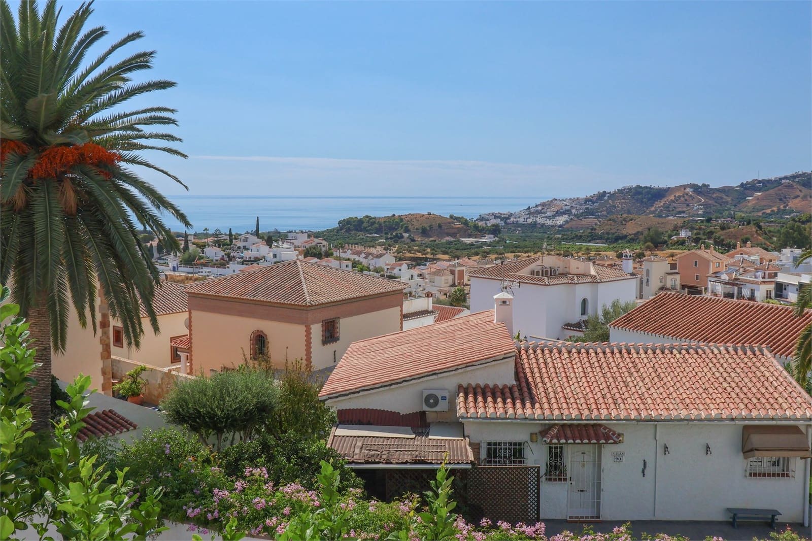 2 slaapkamer Huis te koop in Nerja met zwembad - € 309.900 (Ref: 9325383)