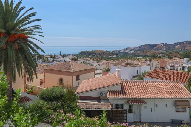 2 soverom Hus til salgs i Nerja med svømmebasseng - € 309 900 (Ref: 9325383)