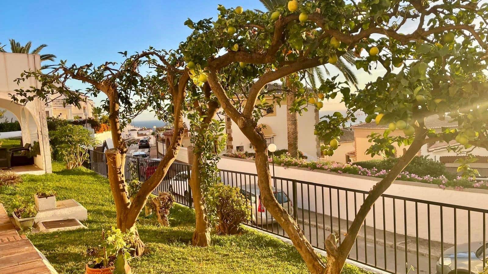 2 slaapkamer Huis te koop in Nerja met zwembad - € 309.900 (Ref: 9325383)