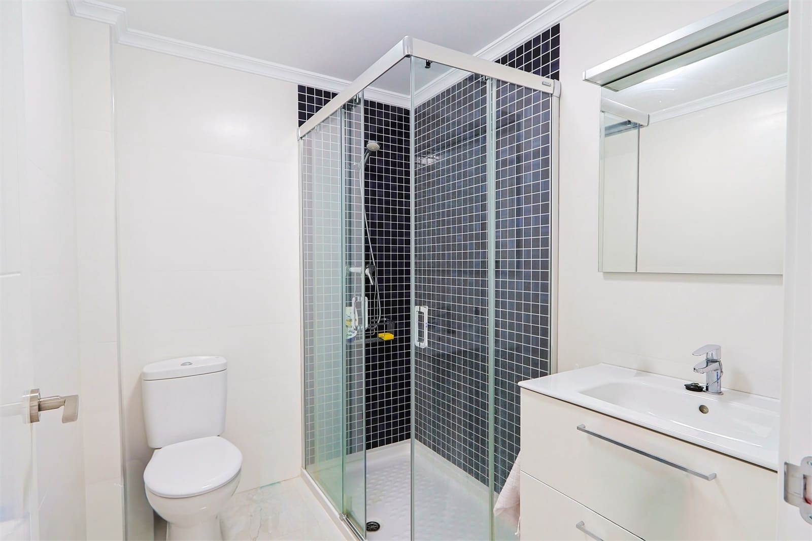 4 sovrum Villa till salu i Torrox med pool garage - 965 000 € (Ref: 9337089)