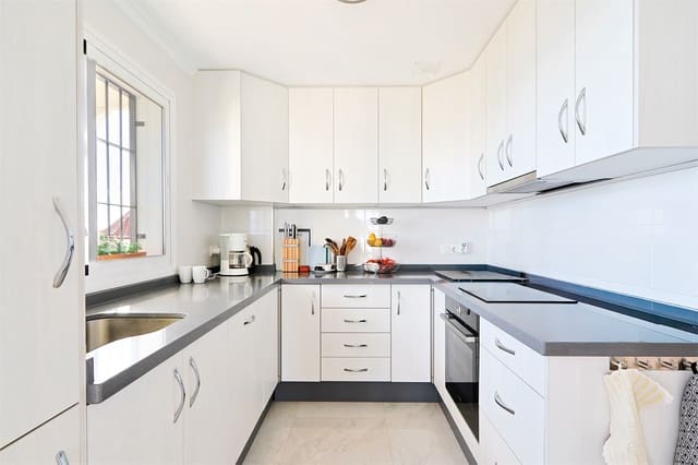 4 camera da letto Villa in vendita in Torrox con piscina garage - 965.000 € (Rif: 9337089)