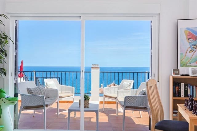 Villa/Maison à vendre à El Peñoncillo, Torrox avec piscine garage - 915 000 € (Ref: 9337089)