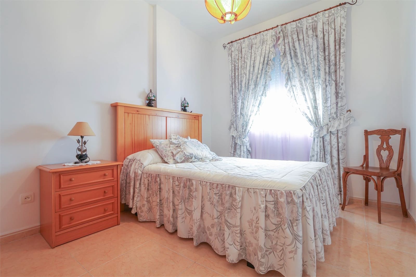 4 soveværelse Byhus til salg i Torrox med swimmingpool garage - € 495.000 (Ref: 9341625)