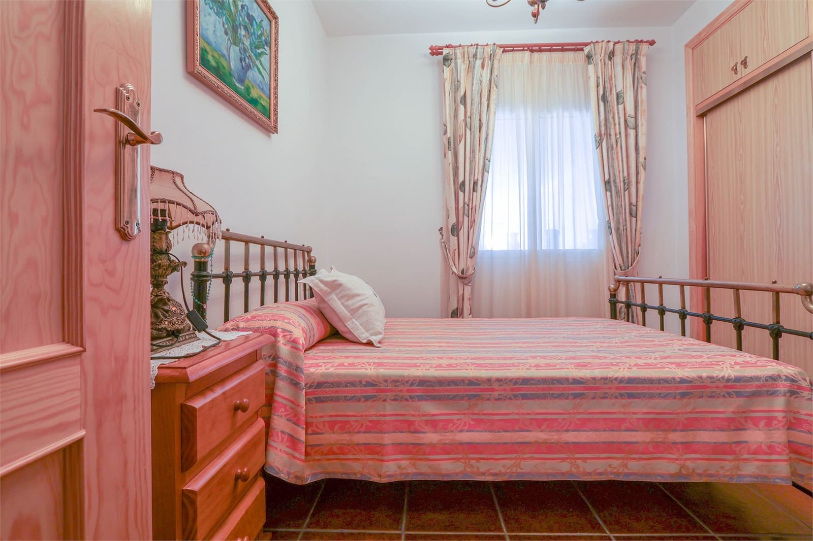 4 soveværelse Byhus til salg i Torrox med swimmingpool garage - € 495.000 (Ref: 9341625)