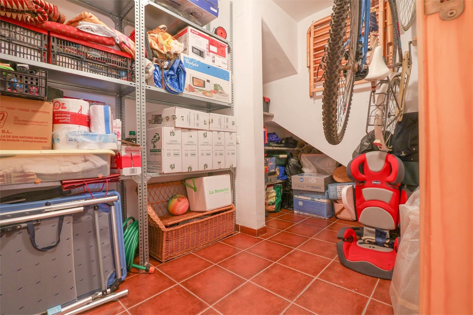 4 soveværelse Byhus til salg i Torrox med swimmingpool garage - € 495.000 (Ref: 9341625)