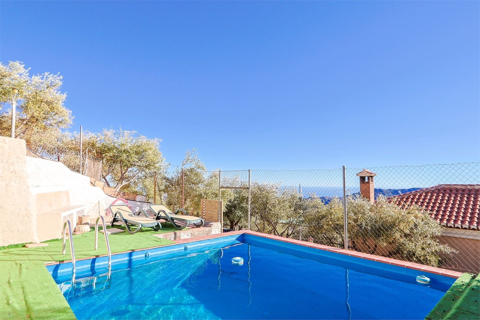 2 sypialnia Finka/Dom wiejski na sprzedaż w Otivar z basenem - 249 000 € (Ref: 9350143)