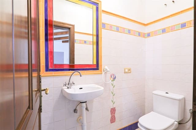 1 chambre Appartement à vendre à Nerja avec piscine garage - 185 000 € (Ref: 9378182)