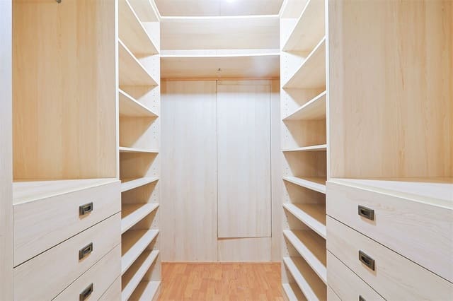 1 chambre Appartement à vendre à Nerja avec piscine garage - 185 000 € (Ref: 9378182)