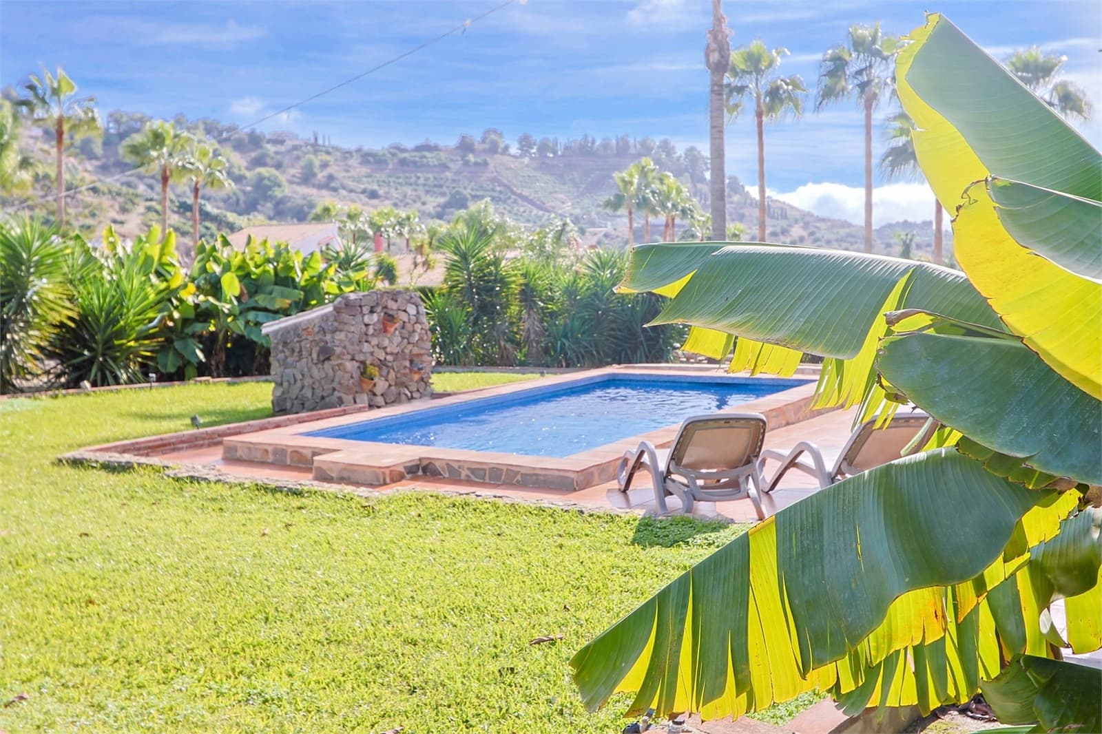 2 makuuhuone Maalaistalo myytävänä paikassa Frigiliana mukana uima-altaan - 365 000 € (Ref: 9386415)