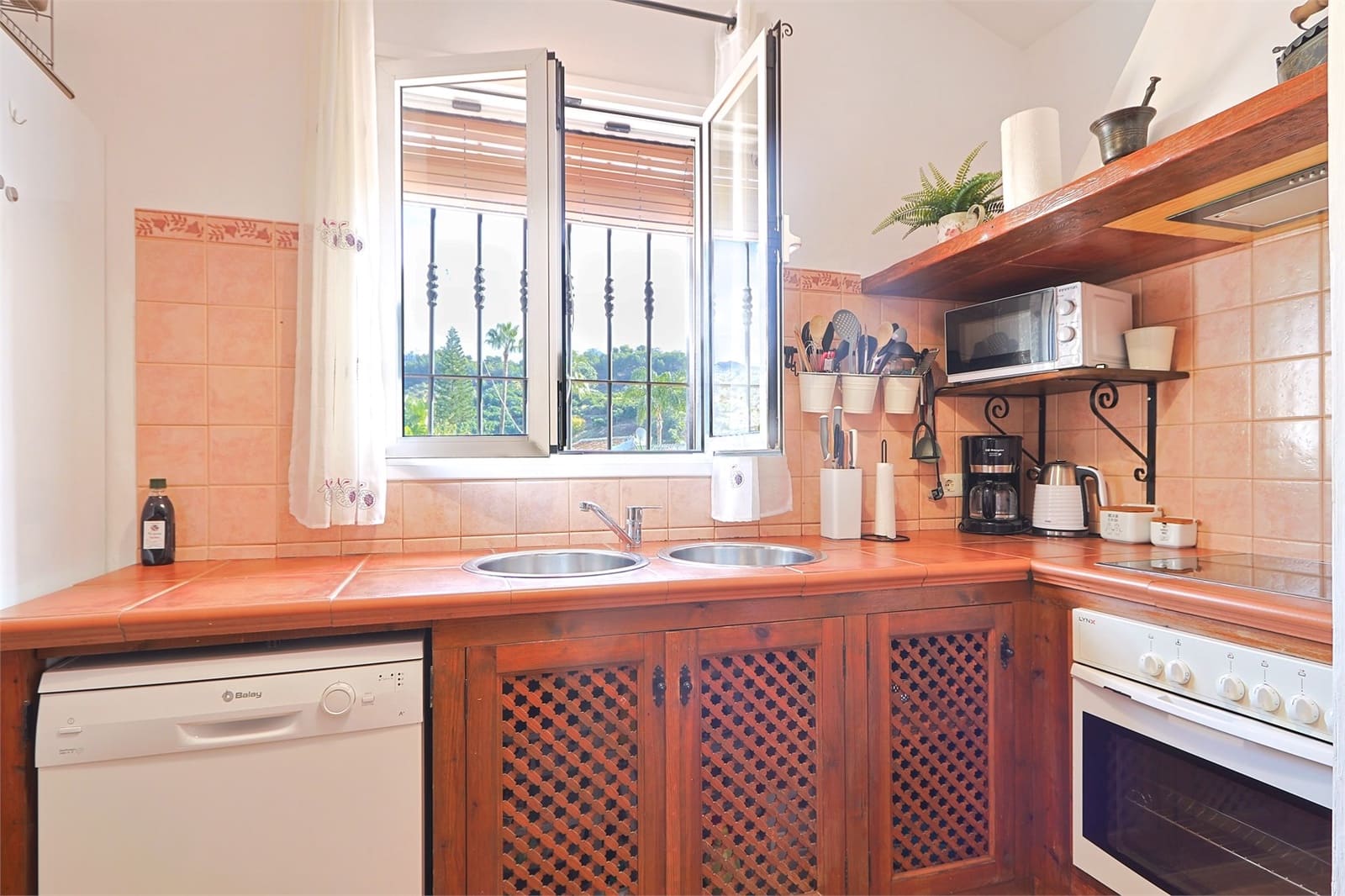 2 makuuhuone Maalaistalo myytävänä paikassa Frigiliana mukana uima-altaan - 365 000 € (Ref: 9386415)