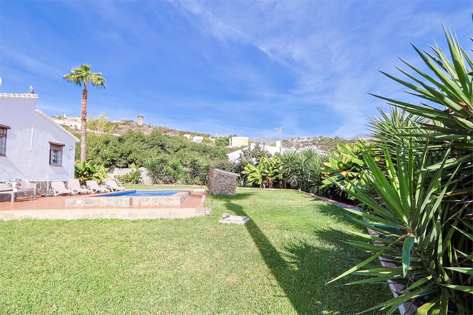 2 makuuhuone Maalaistalo myytävänä paikassa Frigiliana mukana uima-altaan - 365 000 € (Ref: 9386415)