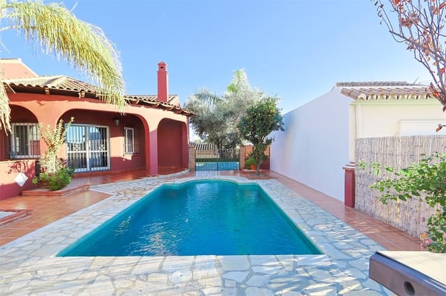 3 soverom Villa til salgs i Torrox med svømmebasseng garasje - € 475 000 (Ref: 9425838)