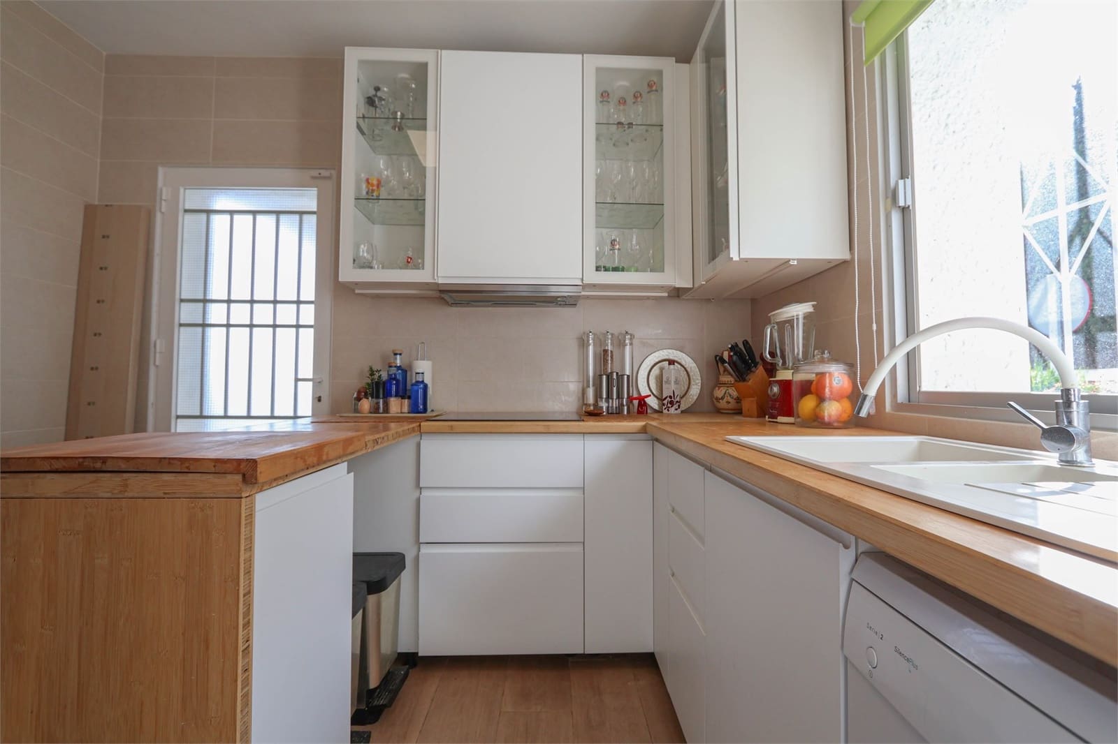 2 chambre Villa/Maison à vendre à Almunecar - 570 000 € (Ref: 9432384)