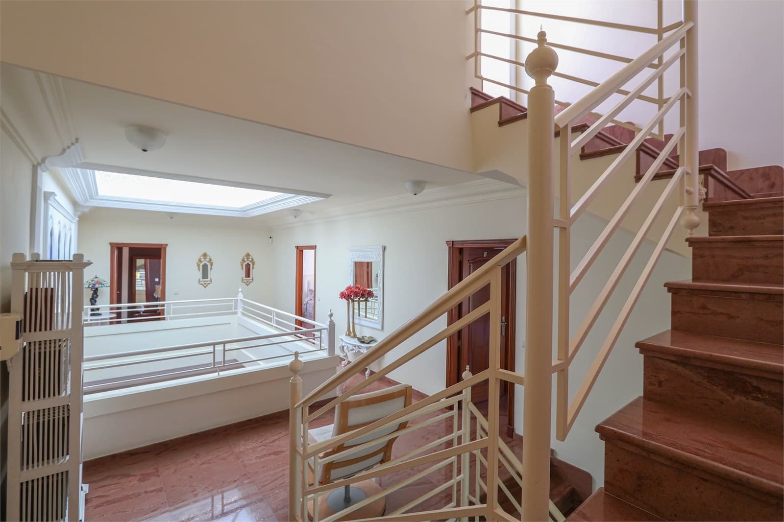 5 soveværelse Villa til salg i Nerja med swimmingpool garage - € 2.700.000 (Ref: 9432474)