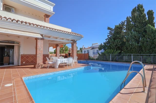 5 soveværelse Villa til salg i Nerja med swimmingpool garage - € 2.700.000 (Ref: 9432474)