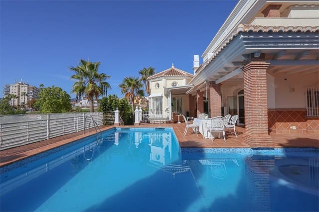 5 soveværelse Villa til salg i Nerja med swimmingpool garage - € 2.700.000 (Ref: 9432474)