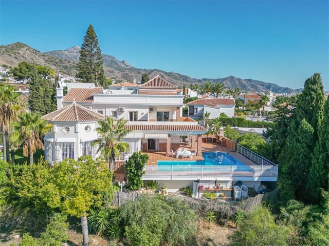 5 soveværelse Villa til salg i Nerja med swimmingpool garage - € 2.700.000 (Ref: 9432474)