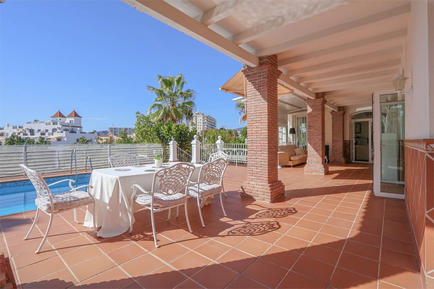 Huvila myytävänä paikassa Nerja - 2 700 000 € (Ref: 9432474)
