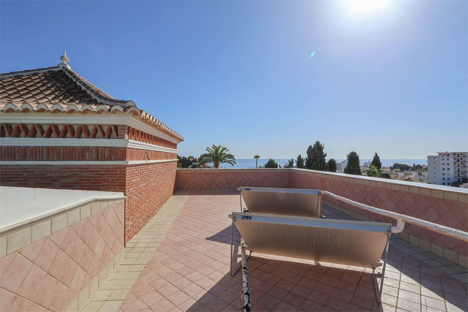 Huvila myytävänä paikassa Nerja - 2 700 000 € (Ref: 9432474)
