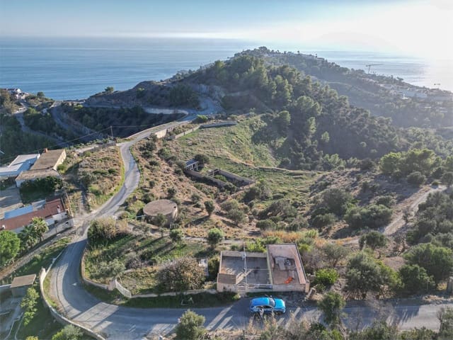 Mark till salu i La Herradura, Almuñécar - 205 000 € (Ref: 9432475)