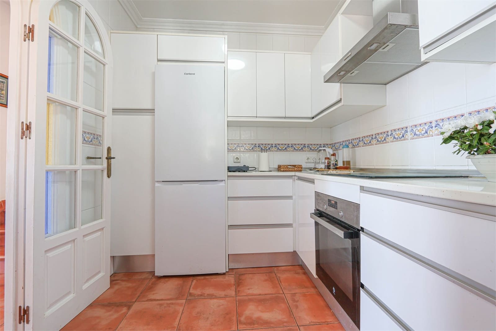 3 slaapkamer Villa te koop in Torrox met zwembad garage - € 740.000 (Ref: 9432476)