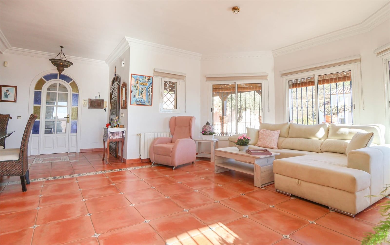 3 slaapkamer Villa te koop in Torrox met zwembad garage - € 740.000 (Ref: 9432476)