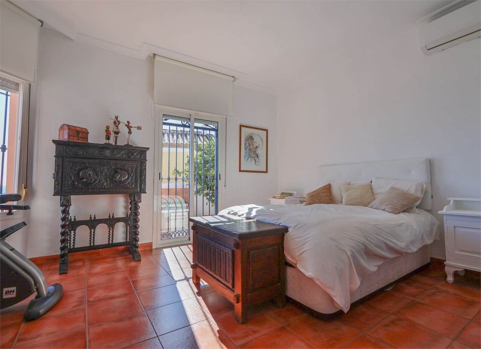 3 slaapkamer Villa te koop in Torrox met zwembad garage - € 740.000 (Ref: 9432476)