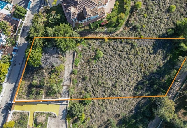 Rakentamaton maa myytävänä paikassa Frigiliana - 399 000 € (Ref: 9432477)