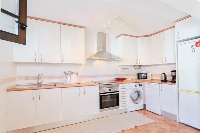 2 bedroom Apartment for sale in Vélez de Benaudalla with pool garage - € 130,000 (Ref: 9436366)