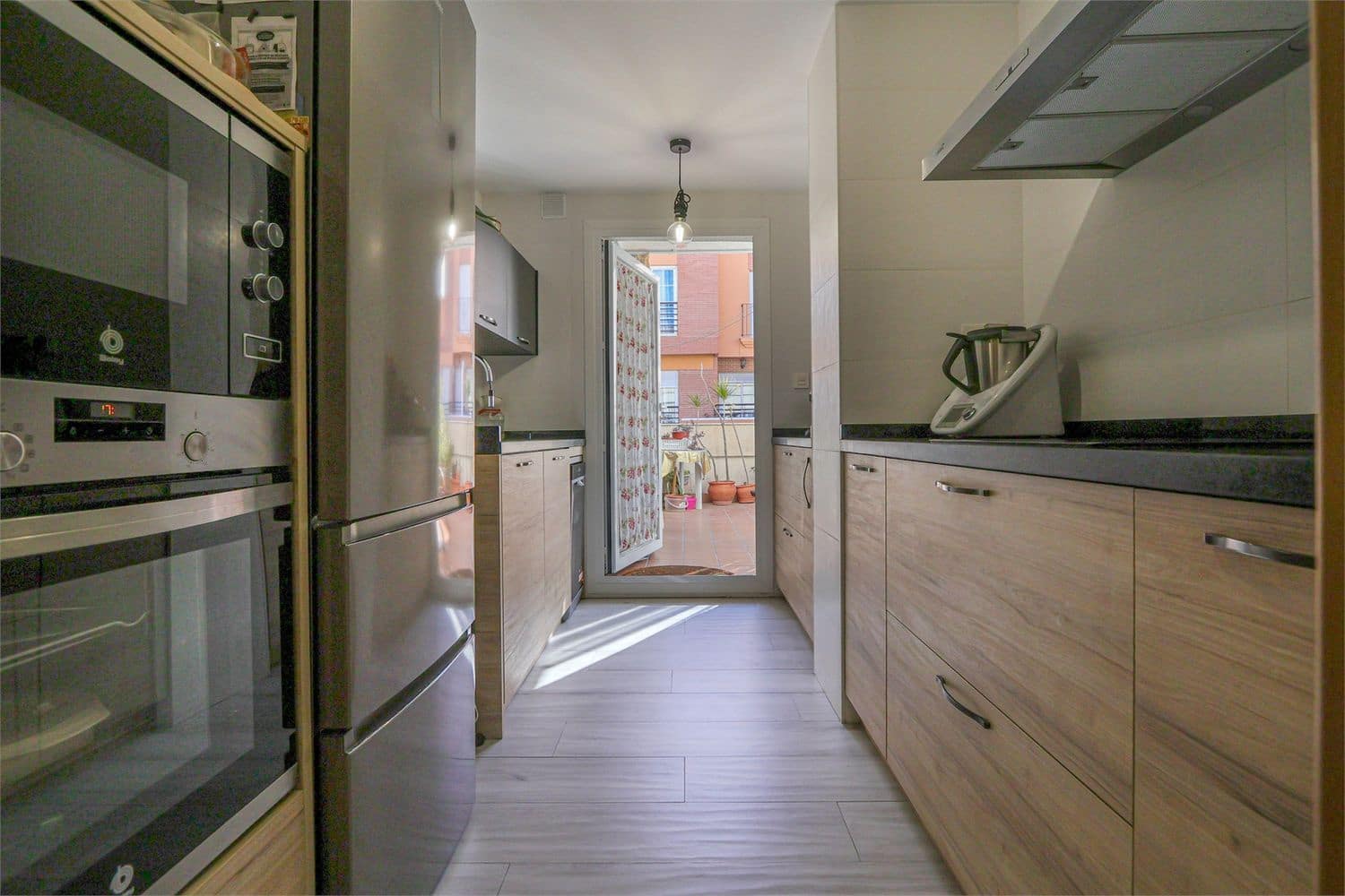 Huoneisto myytävänä paikassa Almunecar - 380 000 € (Ref: 9976356)