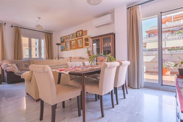 Huoneisto myytävänä paikassa Almuñécar - 380 000 € (Ref: 9976356)