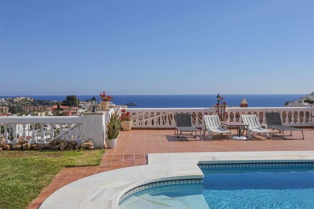 4 soveværelse Villa til salg i Almuñécar med swimmingpool garage - € 1.300.000 (Ref: 9976357)