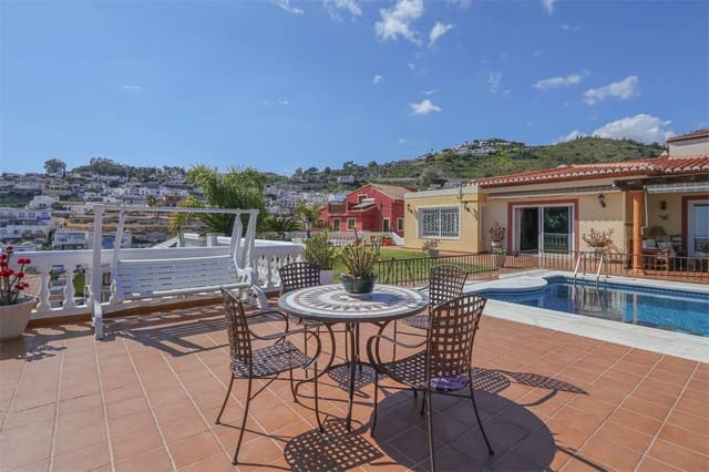 Villa till salu i Cotobro, Almuñécar - 1 300 000 € (Ref: 9976357)