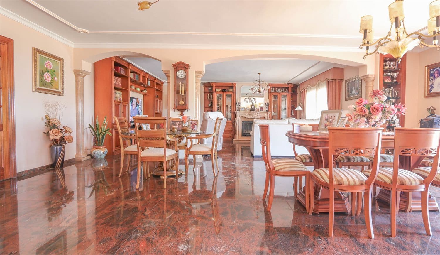 Villa in vendita in Cotobro - 1.300.000 € (Rif: 9976357)