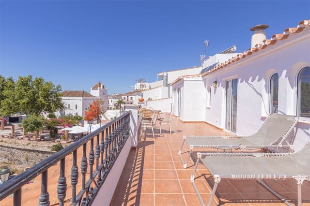 2 makuuhuone Huoneisto myytävänä paikassa Maro, Nerja - 395 000 € (Ref: 9976358)