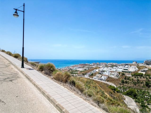 Grunde uden byggetilladelser til salg i El Peñoncillo, Torrox - € 110.000 (Ref: 9976359)