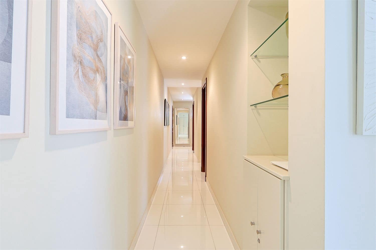 Apartment for sale in Nerja - € 1,185,000 (Ref: 9976360)