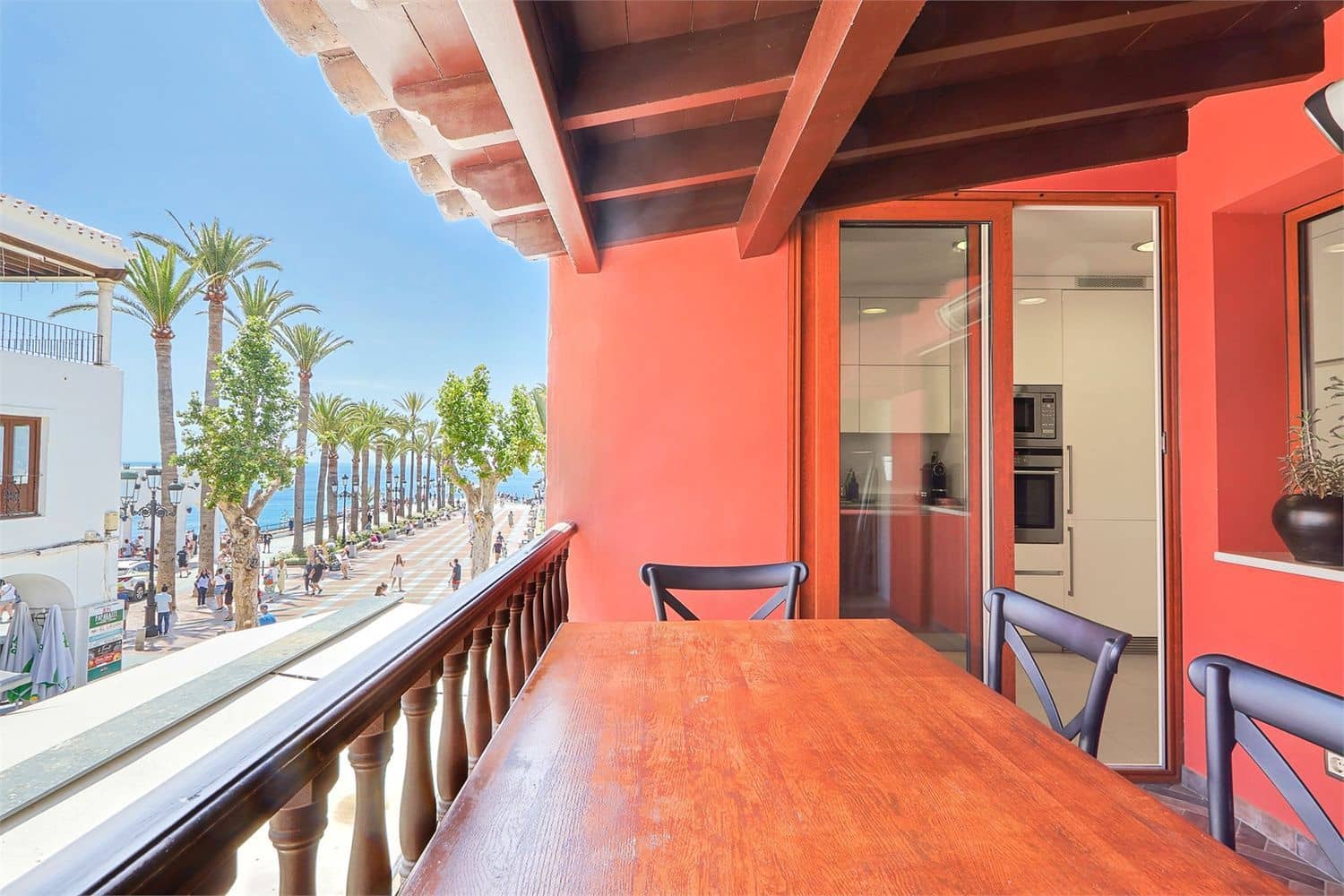 Apartment for sale in Nerja - € 1,185,000 (Ref: 9976360)