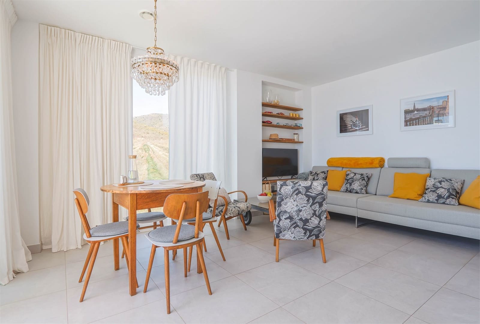 Apartamento de 2 habitaciones en Torrox en venta con piscina garaje - 525.000 € (Ref: 9976363)