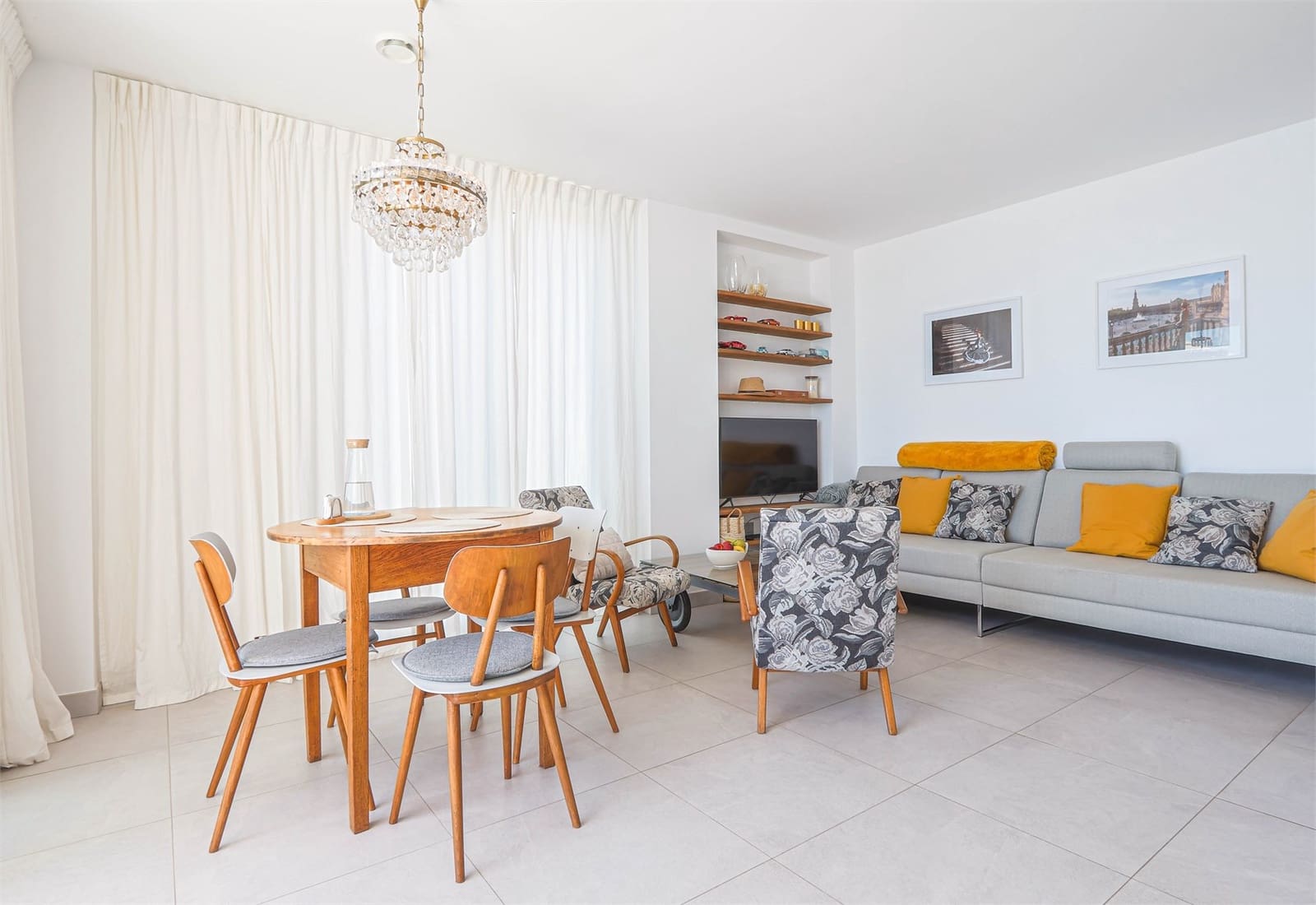 Apartamento de 2 habitaciones en Torrox en venta con piscina garaje - 525.000 € (Ref: 9976363)