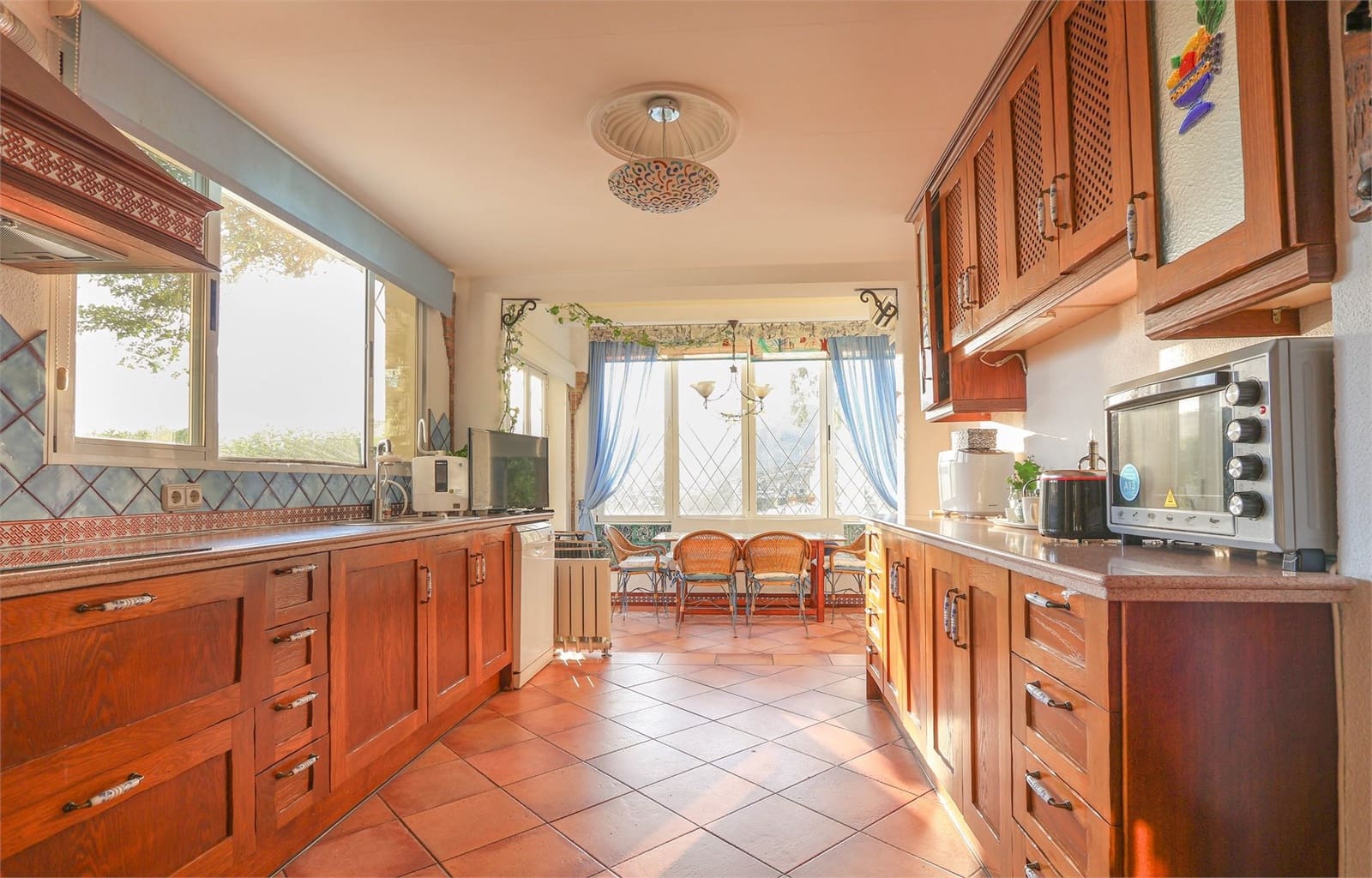 8 soveværelse Villa til salg i La Herradura med swimmingpool garage - € 1.350.000 (Ref: 9976364)